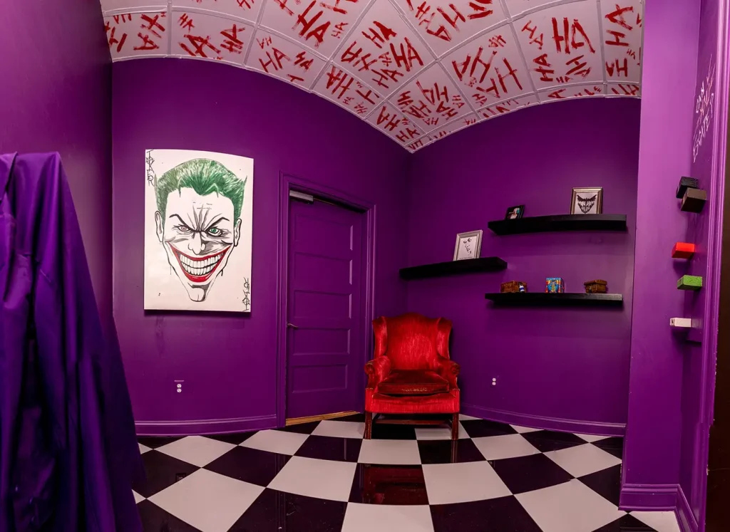 Supervillains escape room
